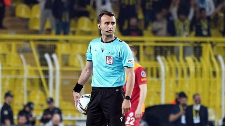 Beşiktaş hakeminin tepkisi! sana rağmen