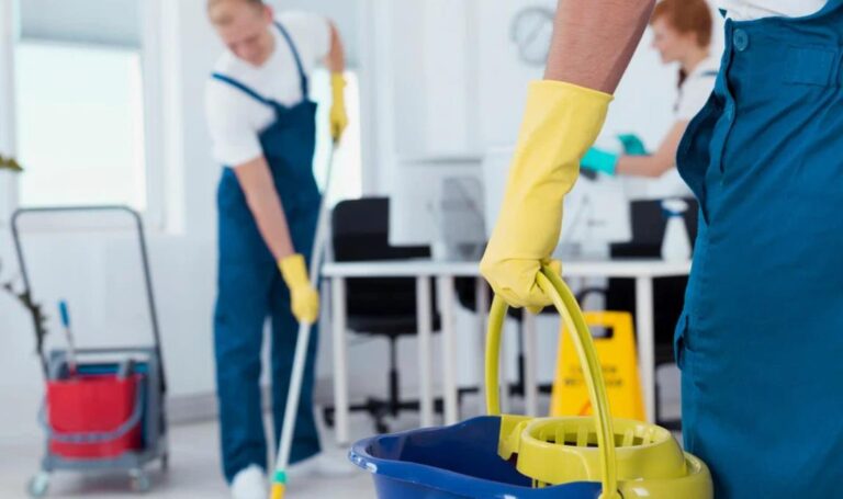 Dış Cephe Temizliği Neden Önemlidir ve Nasıl Yapılmalıdır?