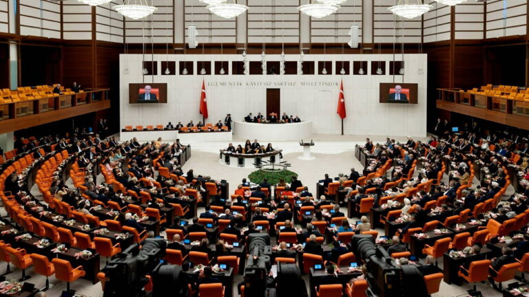 'Olive Grove Tepkilerin Merkezinde Önerildi: Parlamentoda 11 Makale Kabul Edildi – Son Dakika Türkiye Haberleri