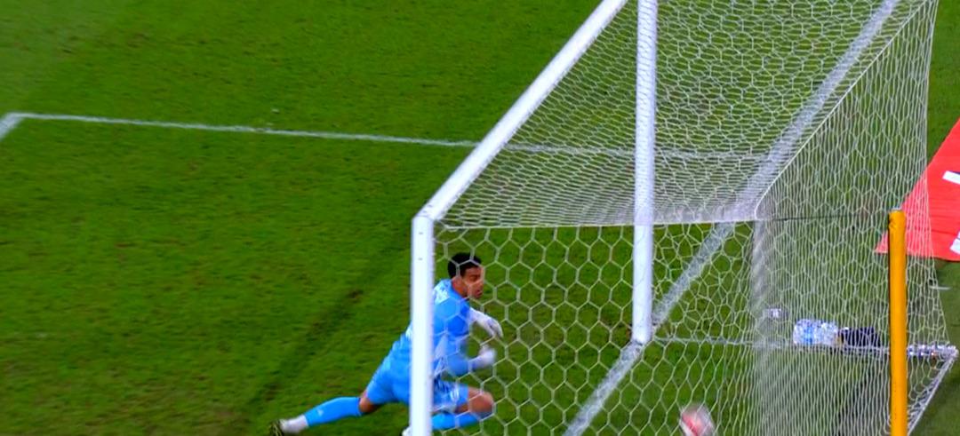 İrfan Can Ekrebayat kariyer hatası yaptı! Fenerbahçe son birkaç dakika içinde yandı ... 3
